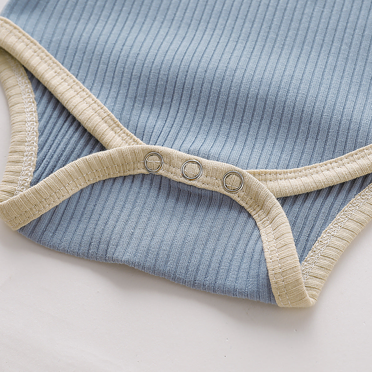 Cute triangle long sleeve shirt